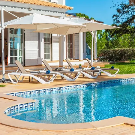 Holiday Home In Pera With Private Pool * 培拉