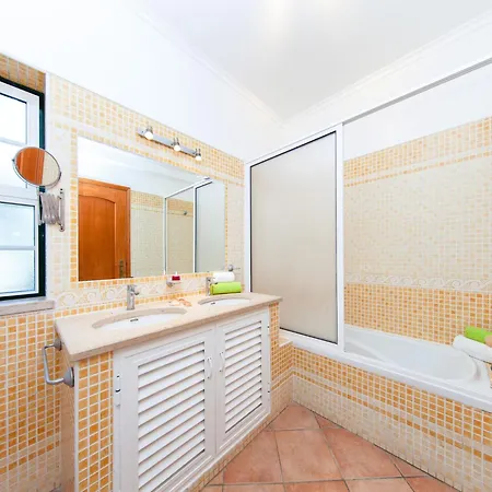 别墅 Holiday Home In Pera With Private Pool 培拉