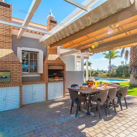 Holiday Home In Pera With Private Pool *